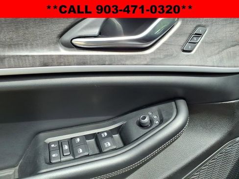 Used 2024 Jeep Grand Cherokee Limited image 21