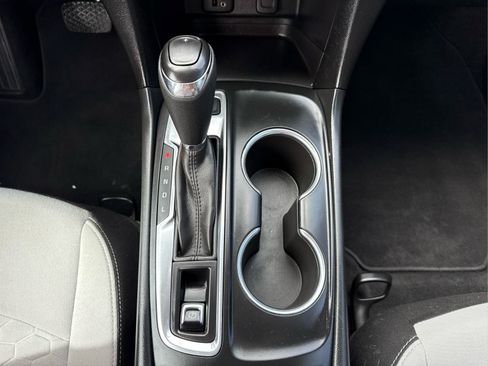 Used 2018 Chevrolet Equinox LS AWD/4WD image 18
