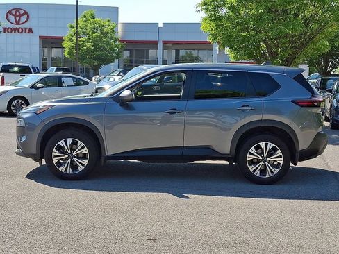 Used 2023 Nissan Rogue SV AWD/4WD image 6