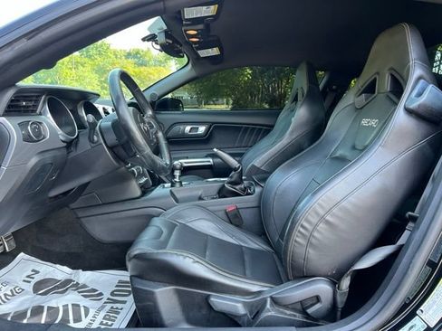 Used 2018 Ford Mustang GT Premium RWD image 11