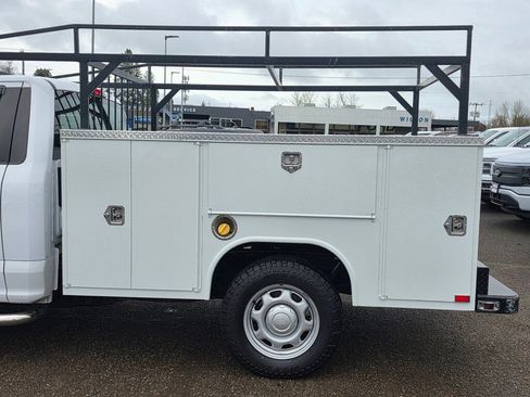 Used 2016 Ford F150 XL w/ Equipment Group 101A Mid image 24