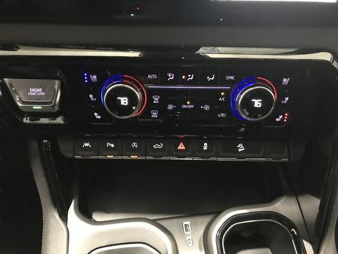 New 2026 GMC Sierra 1500 AT4 w/ AT4 Premium Package AWD/4WD image 19