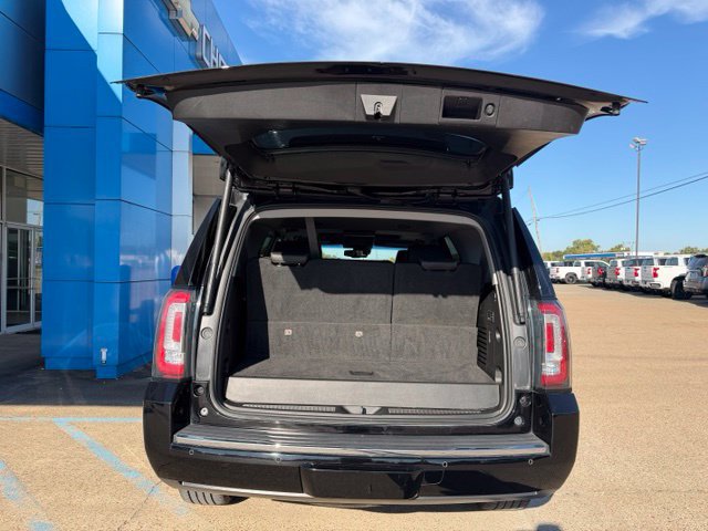 Used 2018 GMC Yukon Denali w/ Open Road Package AWD/4WD image 13