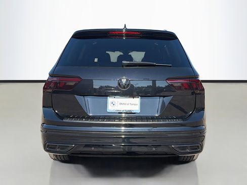 Used 2023 Volkswagen Tiguan SEL R-Line image 4