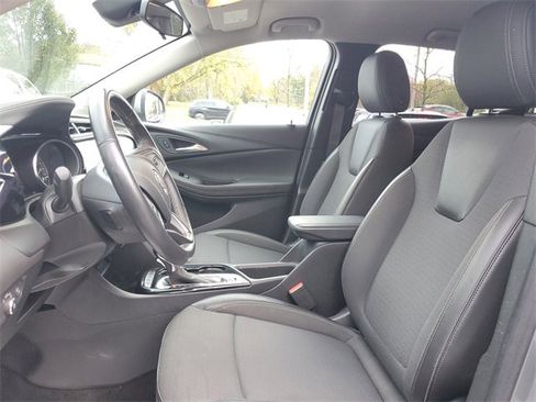 Used 2023 Buick Encore GX Preferred w/ Cold Weather Comfort Package image 8