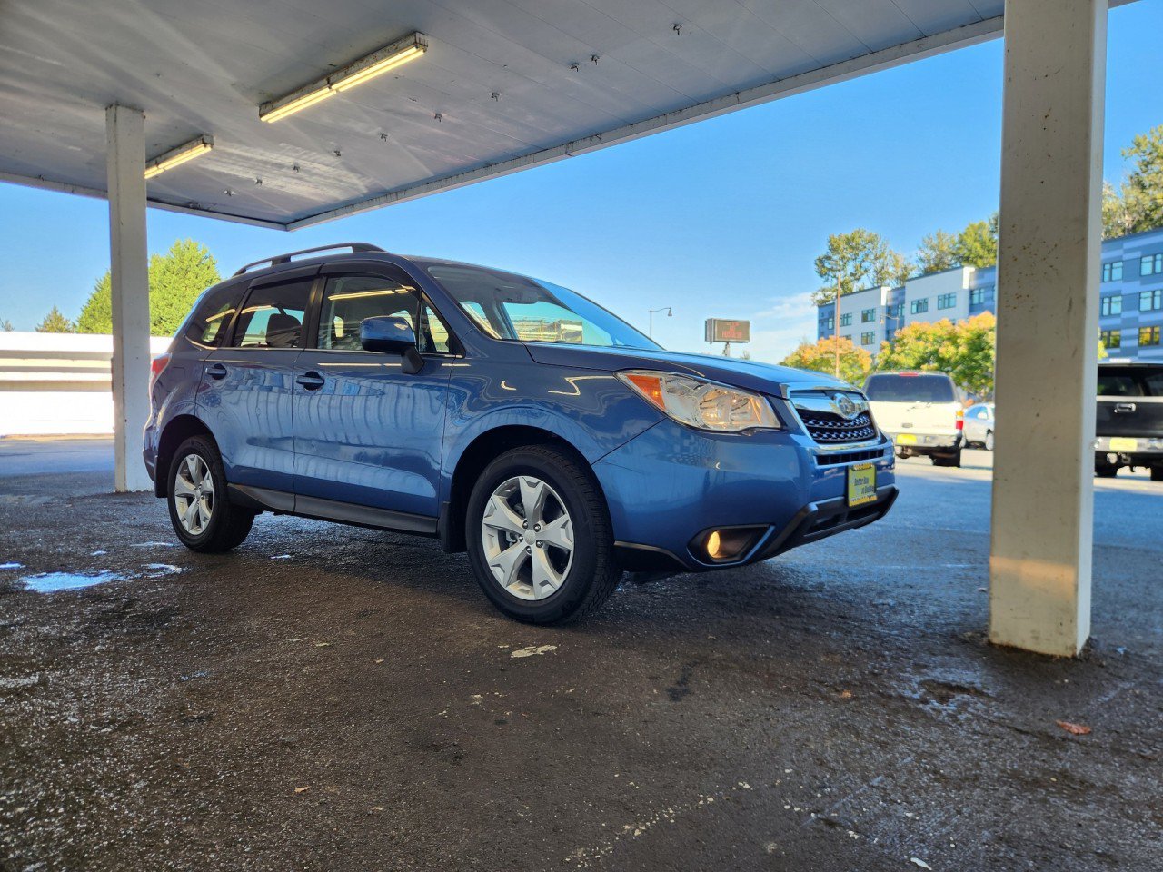 Used 2015 Subaru Forester 2.5i Limited AWD/4WD image 7