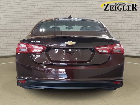 Used 2020 Chevrolet Malibu LT image 6