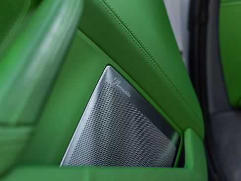 Certified 2022 Porsche 911 Turbo S w/ 911 Turbo Sportdesign Package image 28