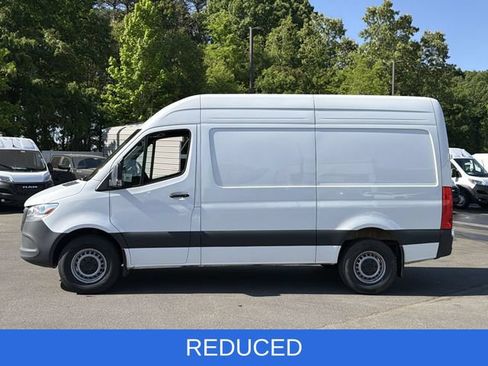 Used 2025 Mercedes-Benz Sprinter 2500 image 10