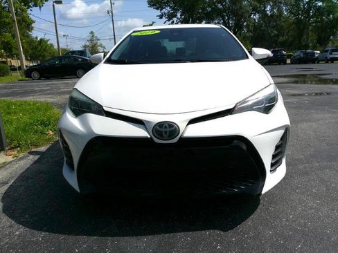 Used 2019 Toyota Corolla SE image 3