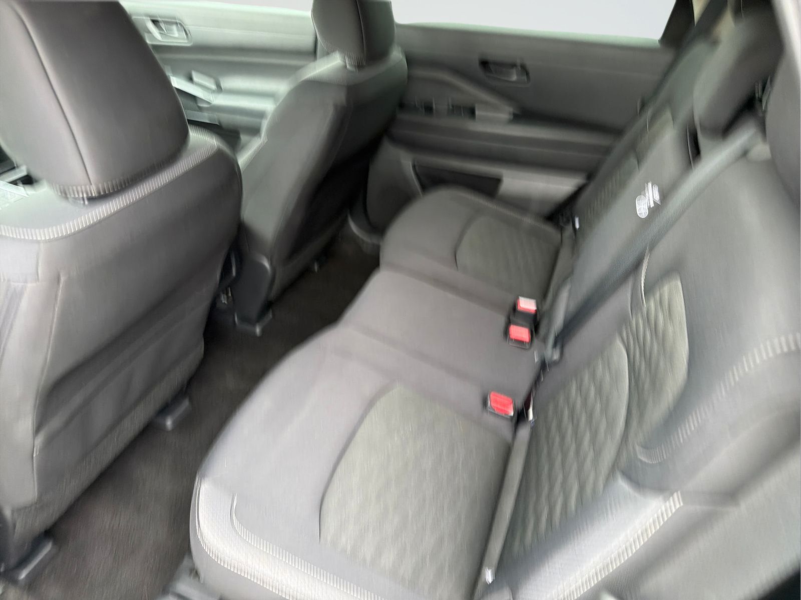 Certified 2024 Nissan Pathfinder SV FWD image 21