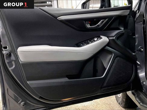 Used 2025 Subaru Outback Premium image 20