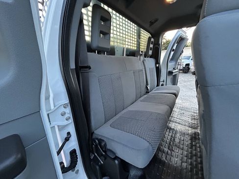 Used 2015 Ford F550 4x4 SuperCab Super Duty image 25