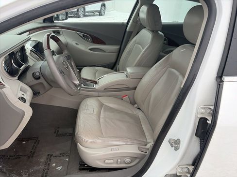 Used 2011 Buick LaCrosse CXL w/ Luxury Package image 9