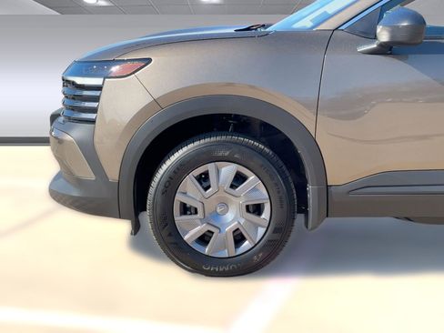 New 2026 Nissan Kicks S image 12