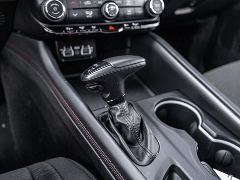 Used 2023 Dodge Durango GT w/ Blacktop Package AWD/4WD image 26