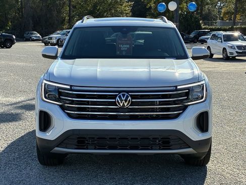New 2026 Volkswagen Atlas SE image 10