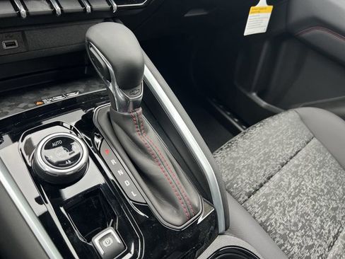 New 2026 Chevrolet Colorado Z71 image 16