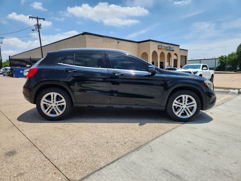 Used 2016 Mercedes-Benz GLA 250 image 6