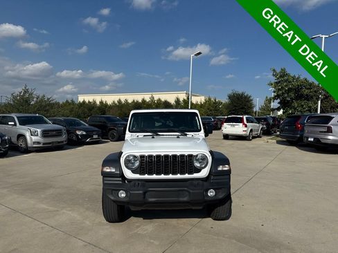 Used 2025 Jeep Wrangler Unlimited Sport AWD/4WD image 2