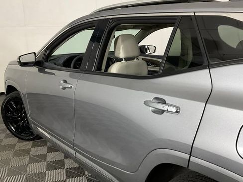 Used 2023 GMC Terrain Denali w/ LPO, Floor Liner Package AWD/4WD image 39