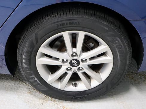 Used 2017 Hyundai Sonata SE FWD image 18