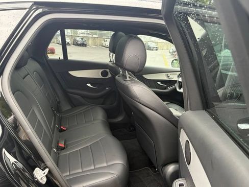Used 2021 Mercedes-Benz GLC 300 4MATIC w/ AMG Line image 29