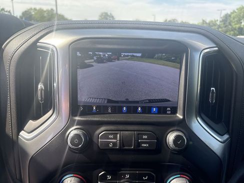 Certified 2022 Chevrolet Silverado 3500 LTZ w/ LTZ Convenience Package image 14