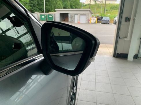 Used 2024 Mitsubishi Eclipse Cross SEL AWD/4WD image 22