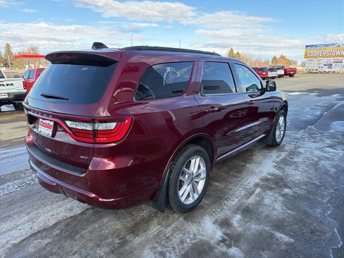 Used 2023 Dodge Durango GT image 5