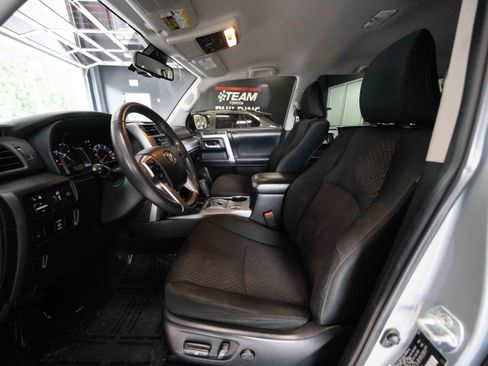 Used 2021 Toyota 4Runner Trail Special Edition RWD image 9