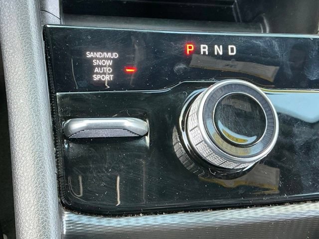 Used 2024 Jeep Grand Cherokee Limited w/ Trailer Tow Package AWD/4WD image 34