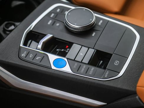 Certified 2023 BMW i4 eDrive35 w/ Premium Package image 16