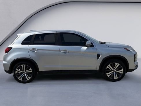 Used 2020 Mitsubishi Outlander Sport SE image 6