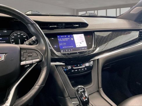 Used 2020 Cadillac XT6 Premium Luxury AWD/4WD image 10