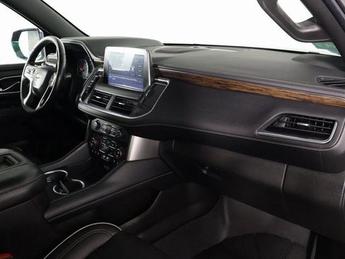 Used 2021 Chevrolet Tahoe Premier w/ Premium Package image 9