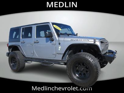 Used 2015 Jeep Wrangler Unlimited Rubicon w/ Connectivity Group