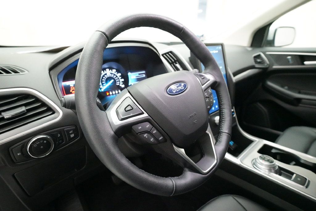 Used 2024 Ford Edge SEL w/ Convenience Package AWD/4WD image 8
