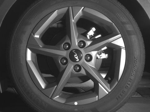 Used 2025 Kia K4 FWD image 14