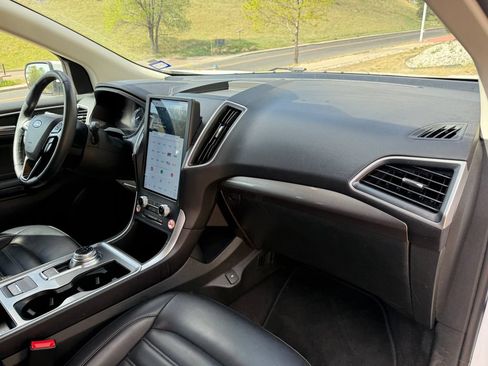 Certified 2024 Ford Edge SEL AWD/4WD image 30