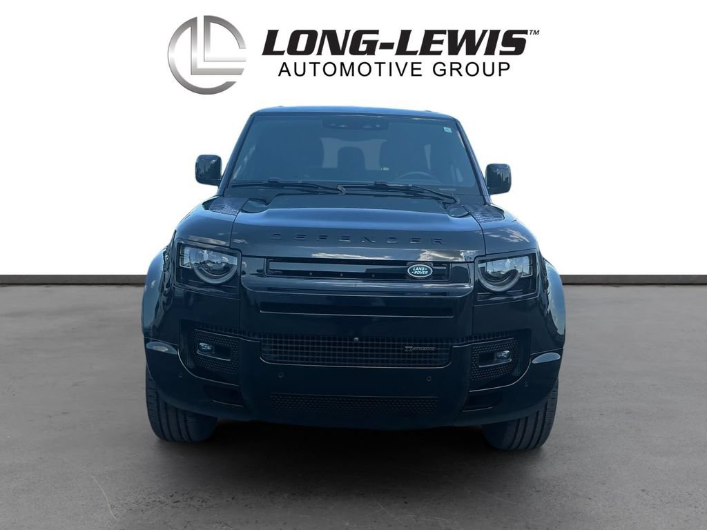Used 2023 Land Rover Defender 90 X-Dynamic SE AWD/4WD image 11