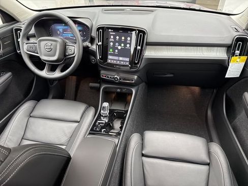 New 2026 Volvo XC40 B5 Plus w/ Protection Package Premier AWD/4WD image 6