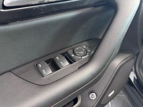 Used 2021 Chevrolet Blazer Premier image 23