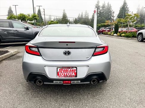 Certified 2023 Toyota GR86 image 8