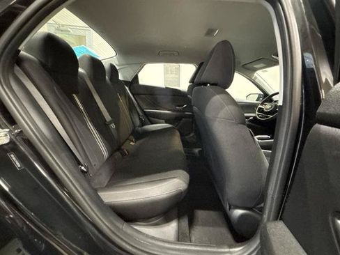 Used 2023 Hyundai Elantra SEL FWD image 20