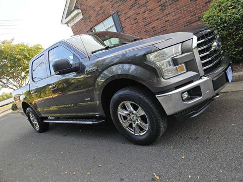 Used 2015 Ford F150 XLT w/ Equipment Group 301A Mid image 7