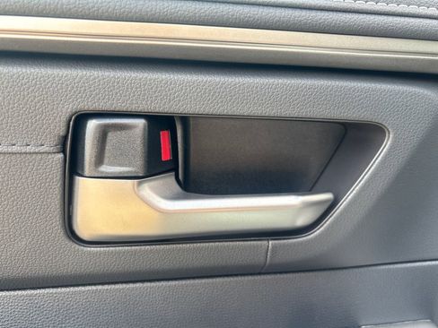 New 2026 Toyota Tundra Limited AWD/4WD image 9