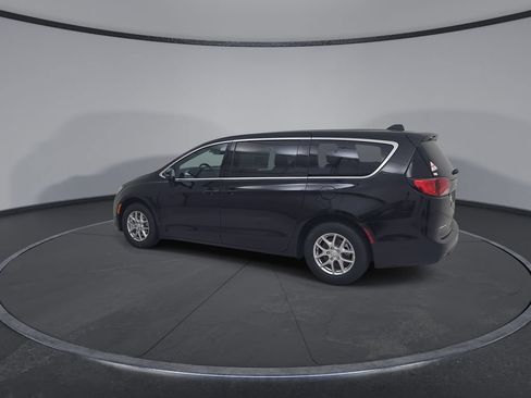 New 2027 Chrysler Pacifica LX FWD image 10