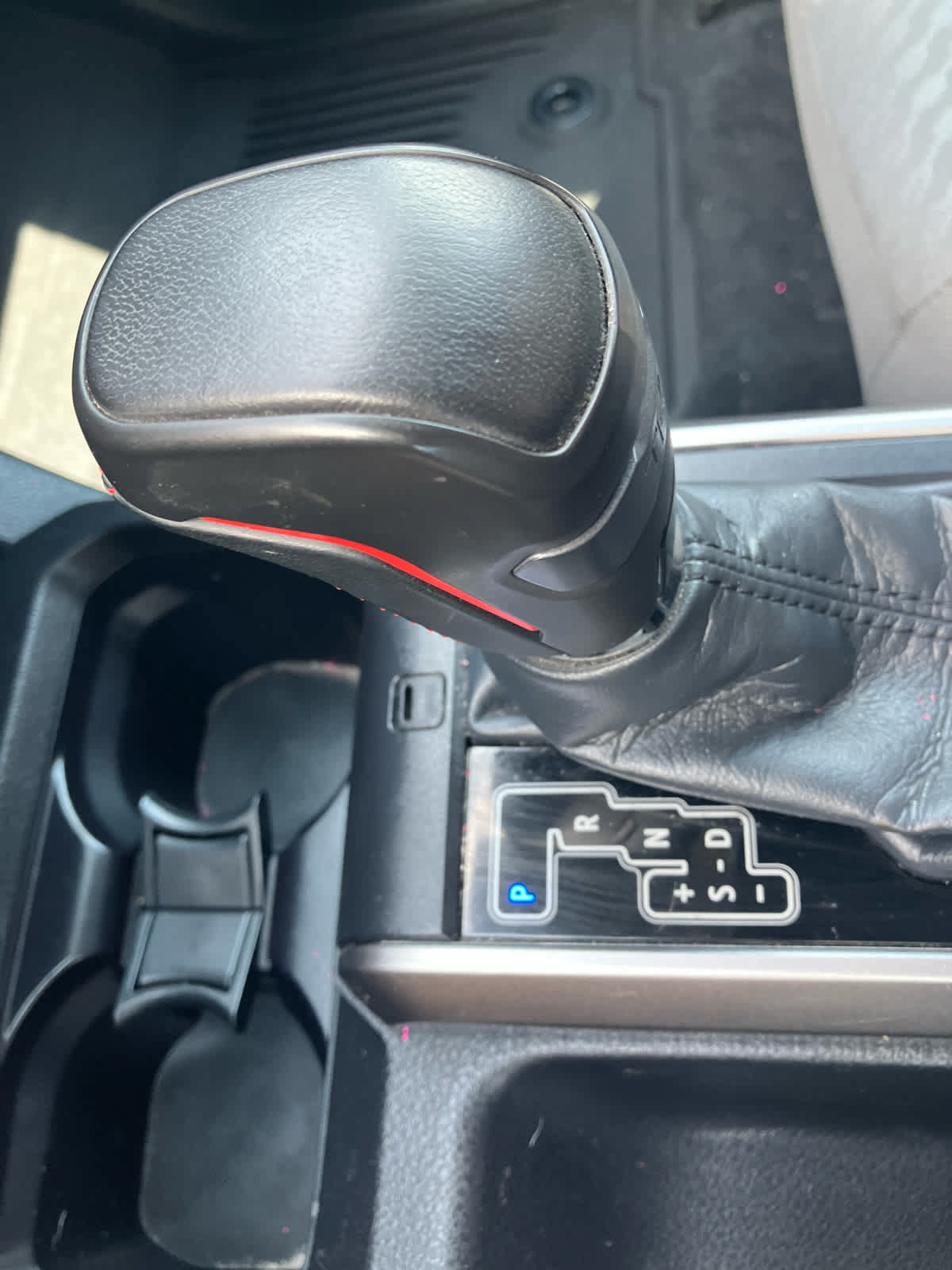 Used 2023 Toyota Tacoma SR5 RWD image 26