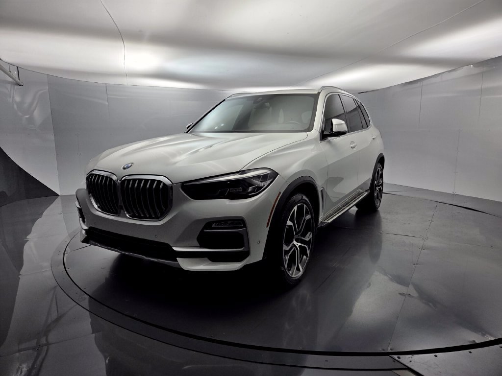Used 2021 BMW X5 sDrive40i w/ Premium Package RWD image 4